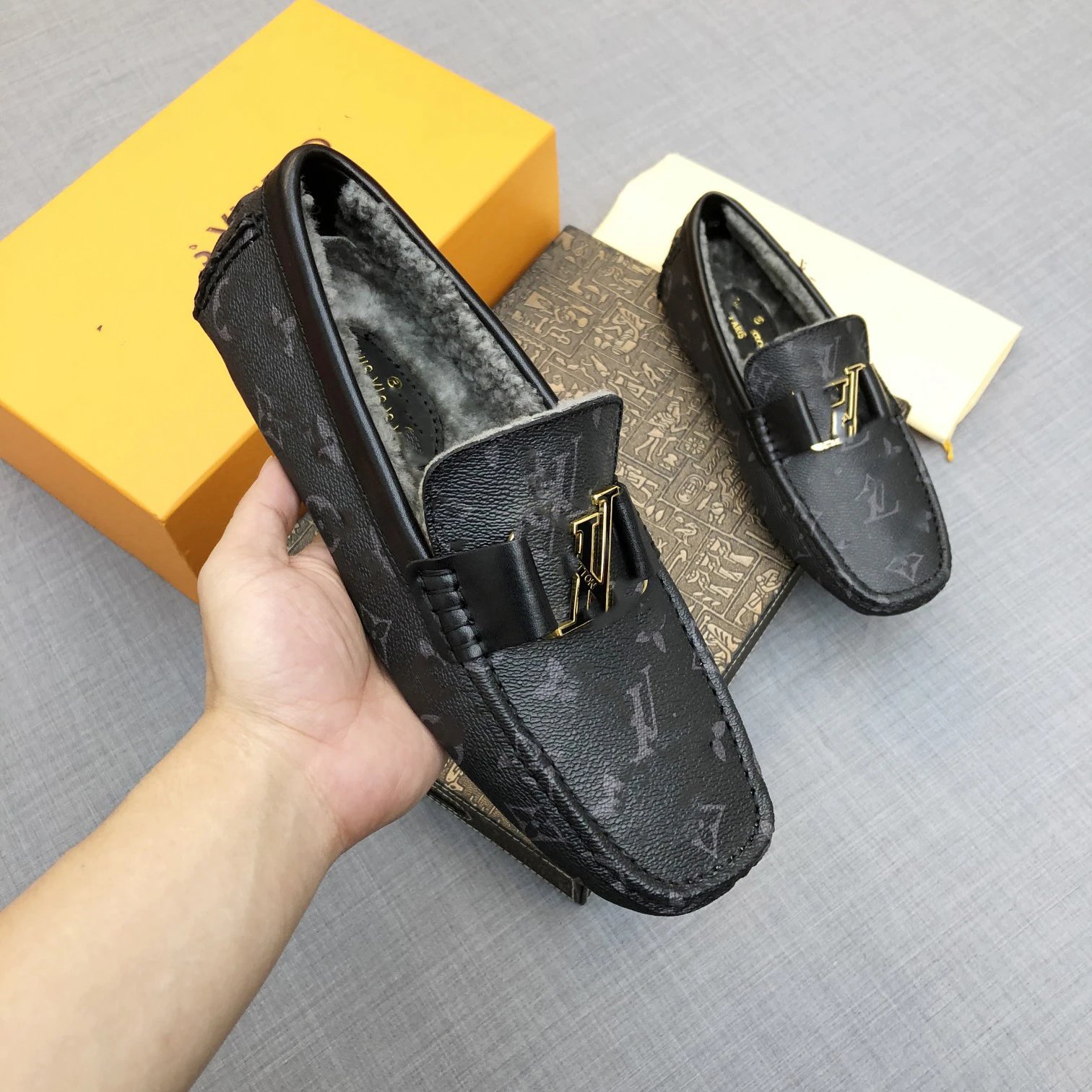 Louis Vuitton Arizona Moccasin qc 2