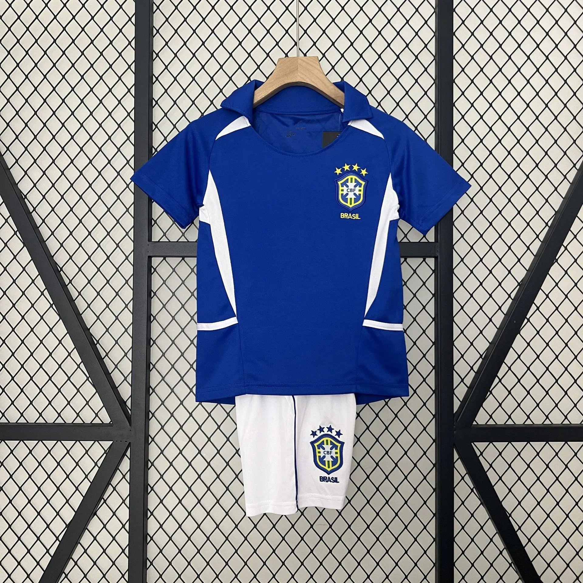 adidas Kids Retro Club & National Football Jerseys qc 3
