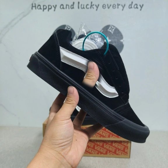 Vans Knu Skool 01 qc 1