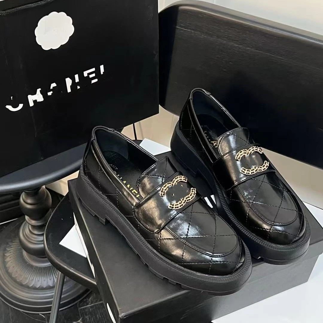 Chanel Flat Loafers qc 3