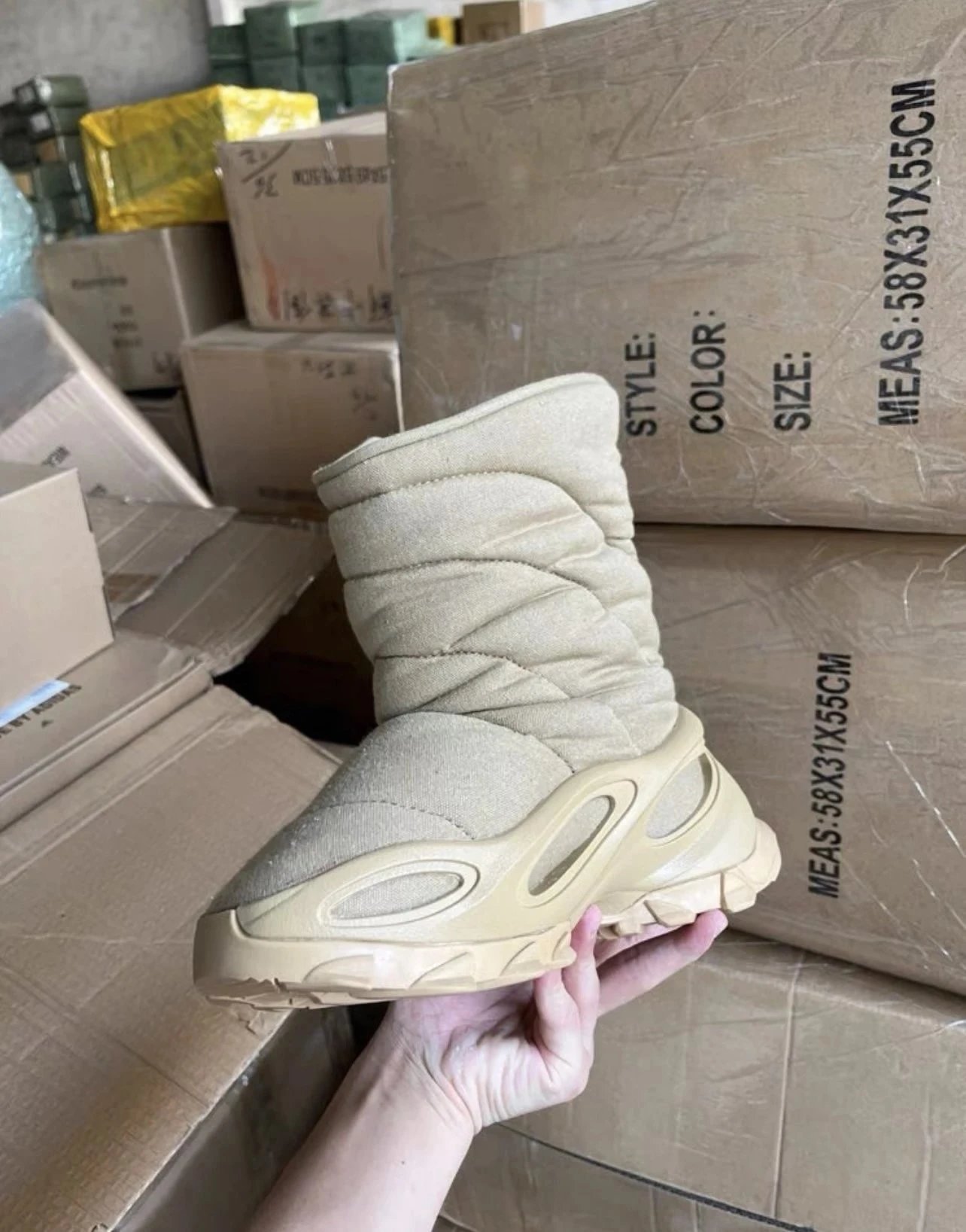 adidas Yeezy NSLTD Boot Khaki qc 9