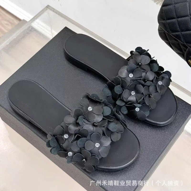 Chanel Lambskin Camellia Slide Sandals qc 3