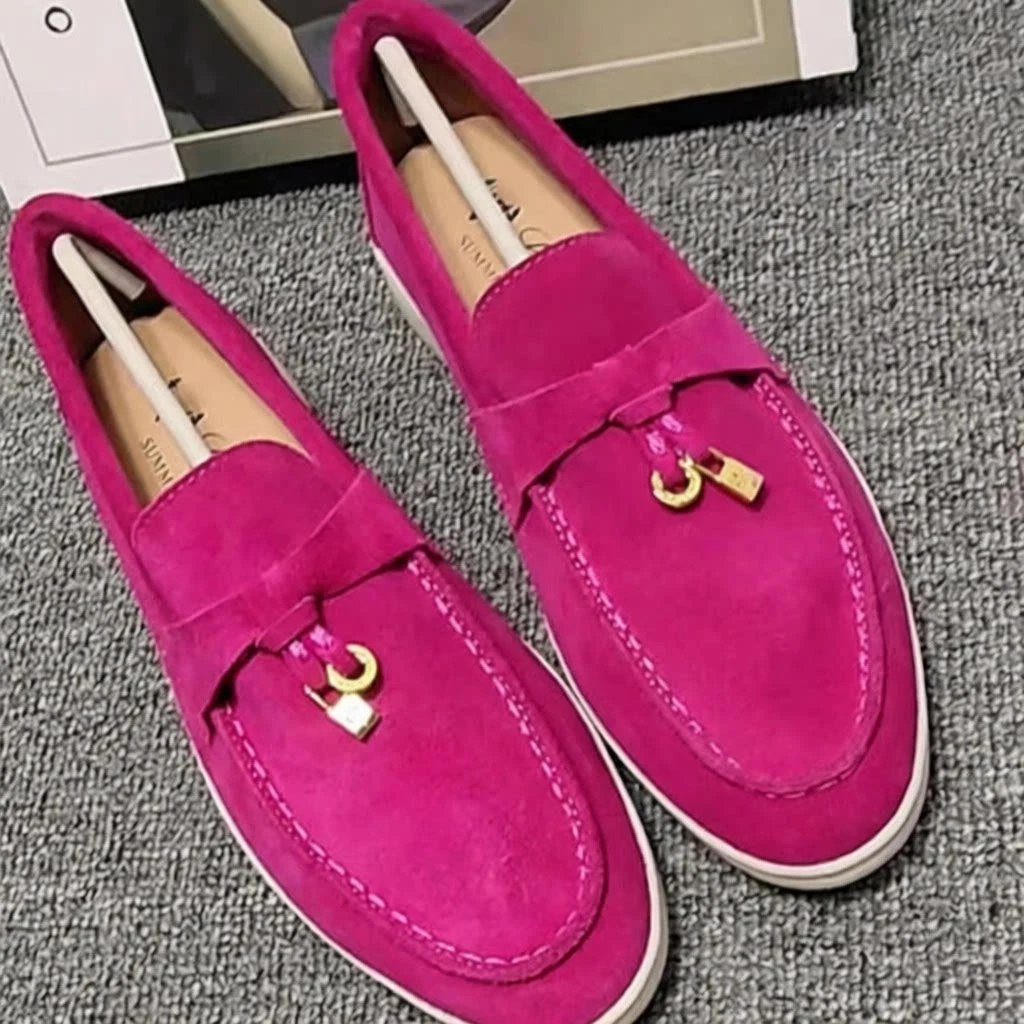 Loro Piana Summer Charms Walk qc 3