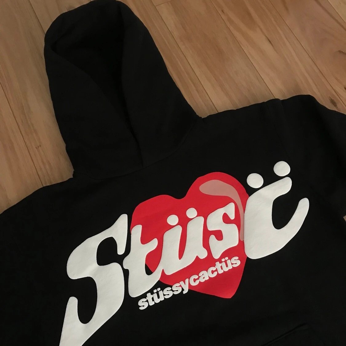 Stüssy x Cactus Plant Flea Market Heart Hoodie qc 1