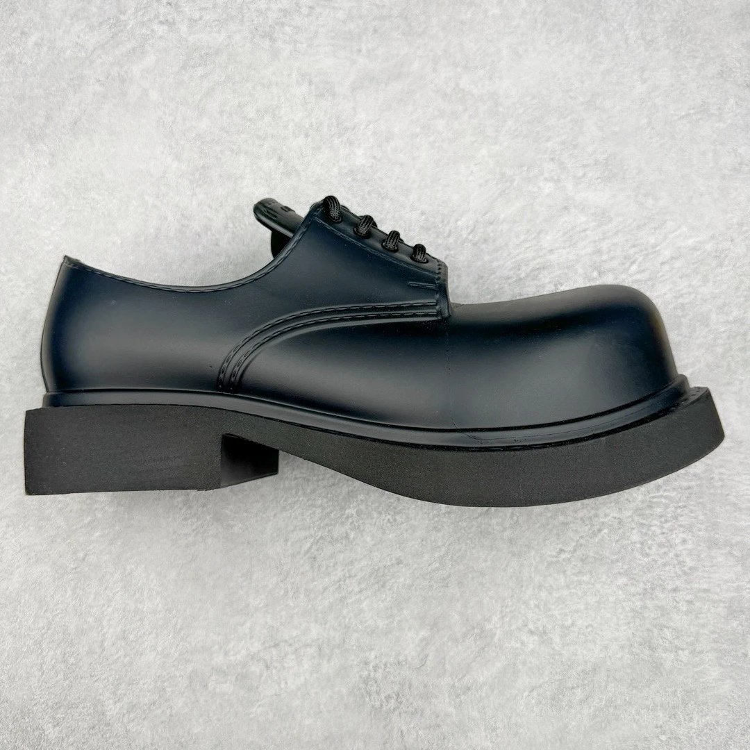 Balenciaga Tractor Derby qc 2