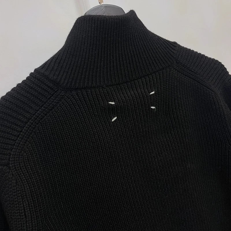 Maison Margiela Driver's Knit Zip-Up Sweater qc 2