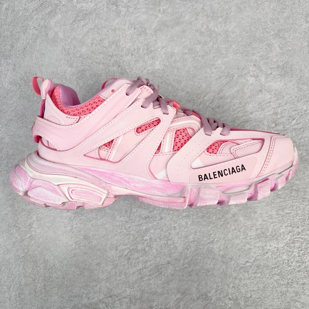 Balenciaga  Track  04 qc 2
