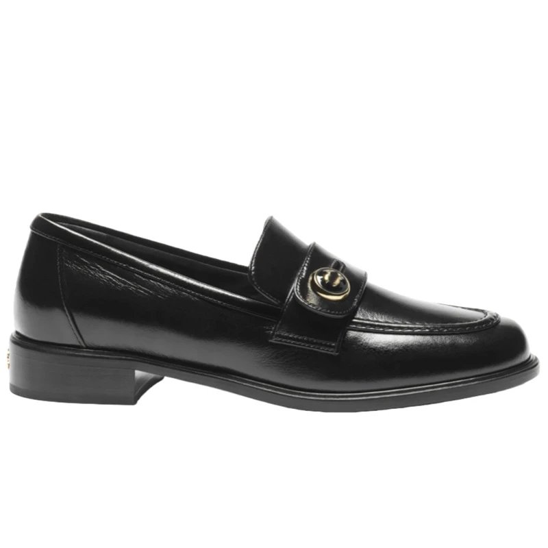 Chanel Patent CC Heart Loafers qc 4