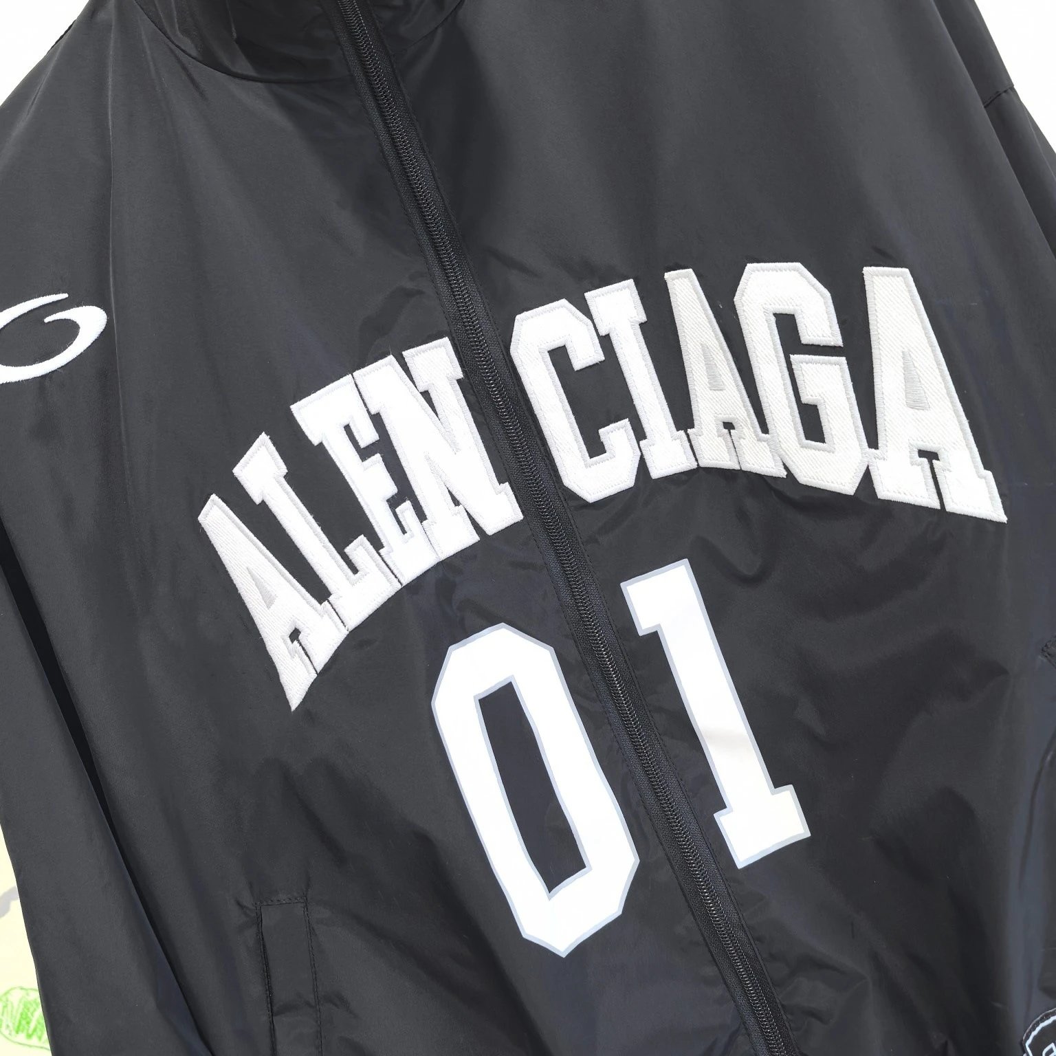 Balenciaga Sporty B Track Jackets qc 3