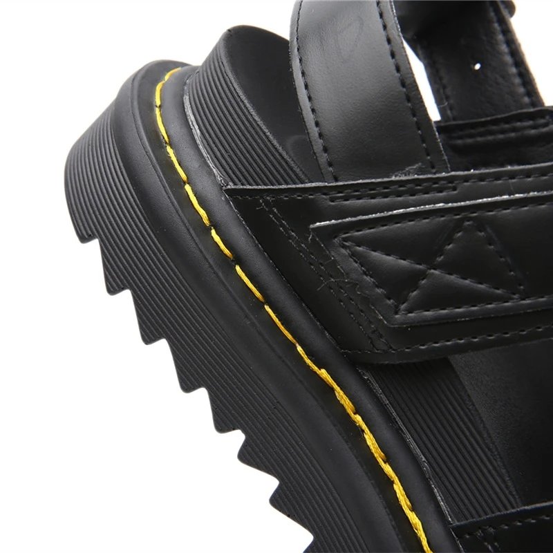 Dr. Martens Voss qc 3
