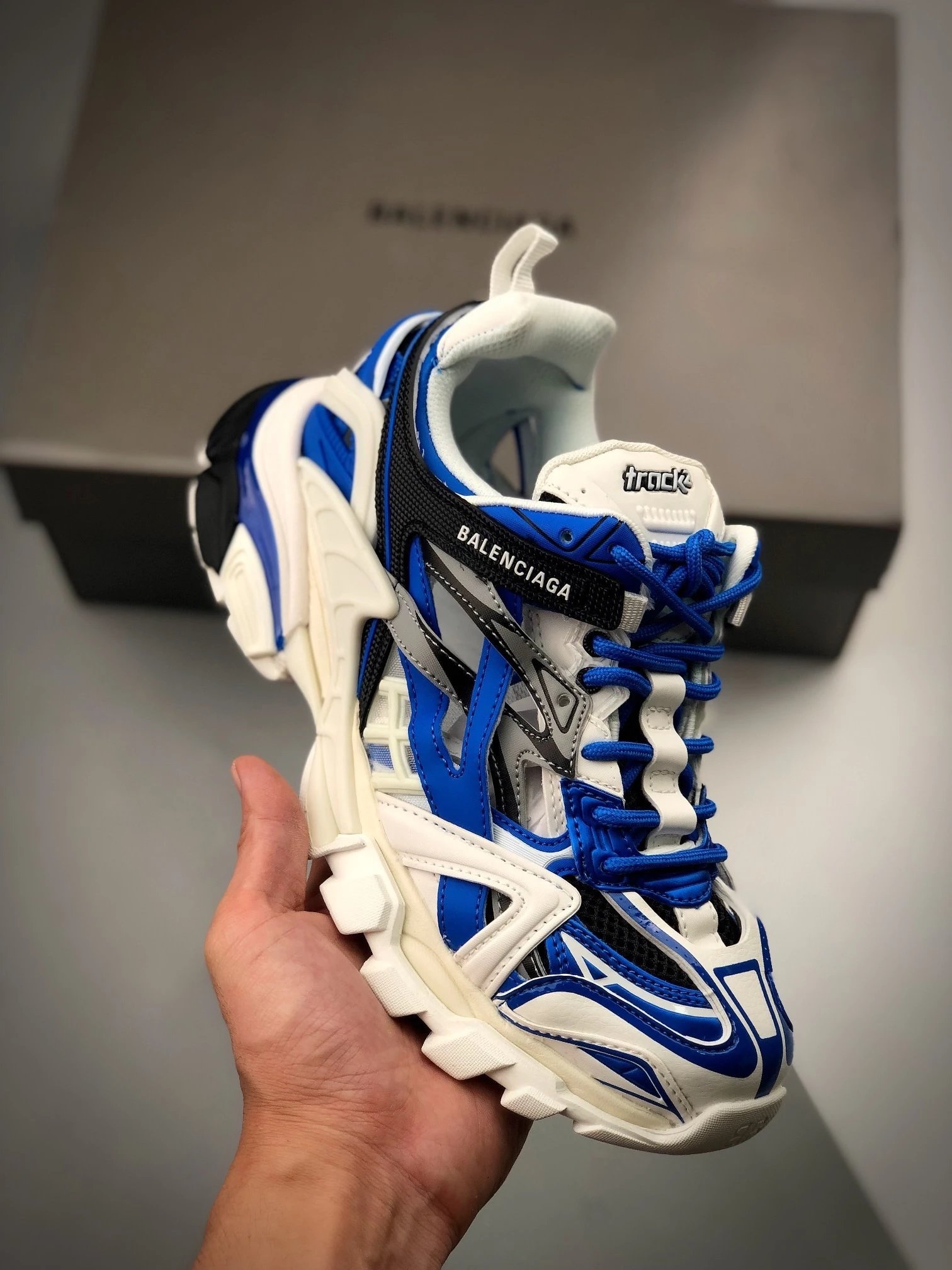 Balenciaga Track.2 qc 1