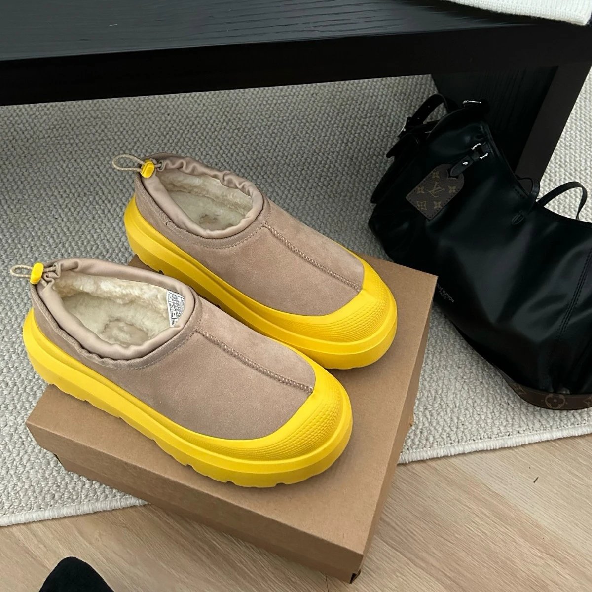 UGG Tasman Weather Hybrid qc 1