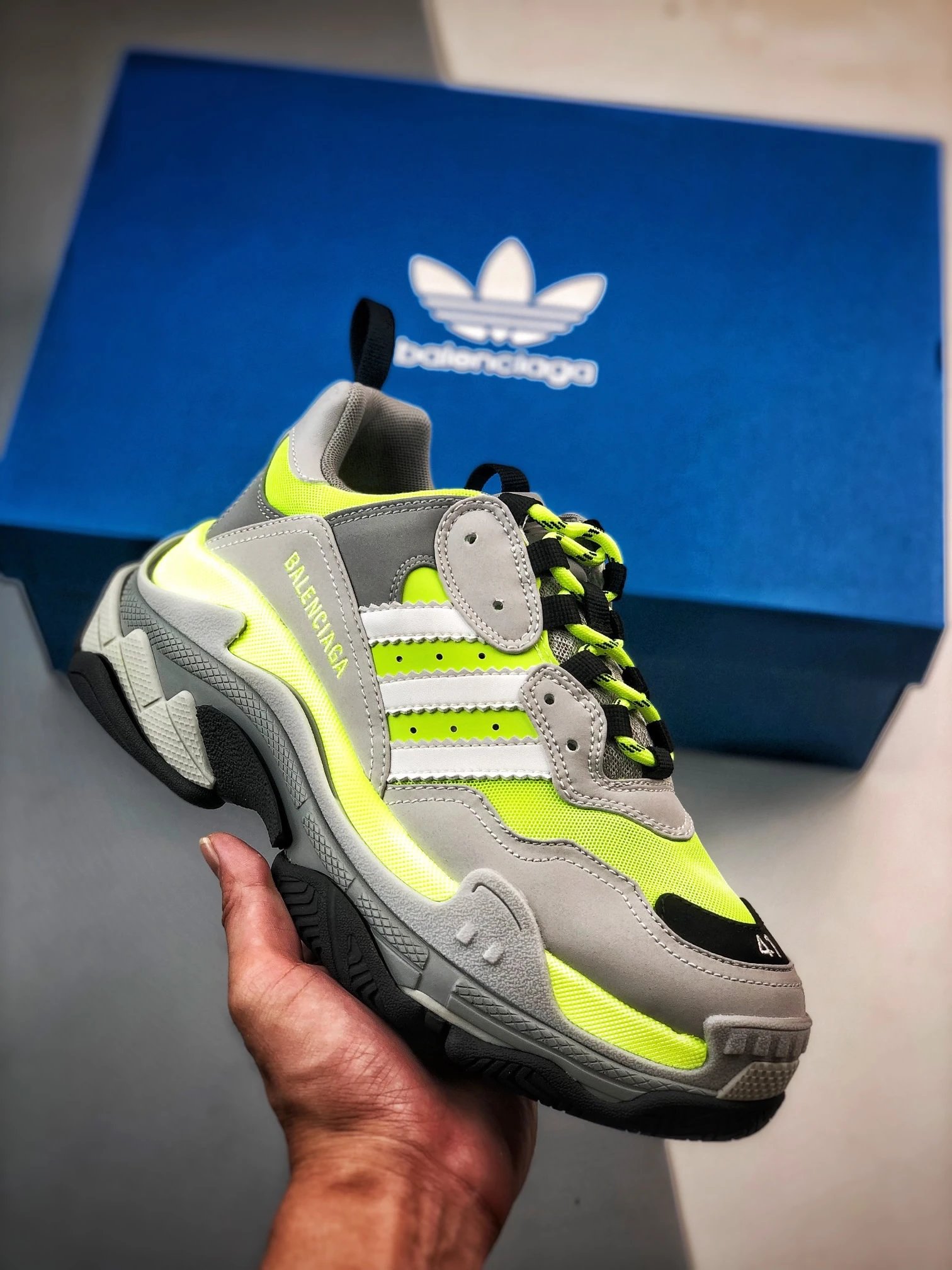 Balenciaga & Adidas  Triple S qc 4