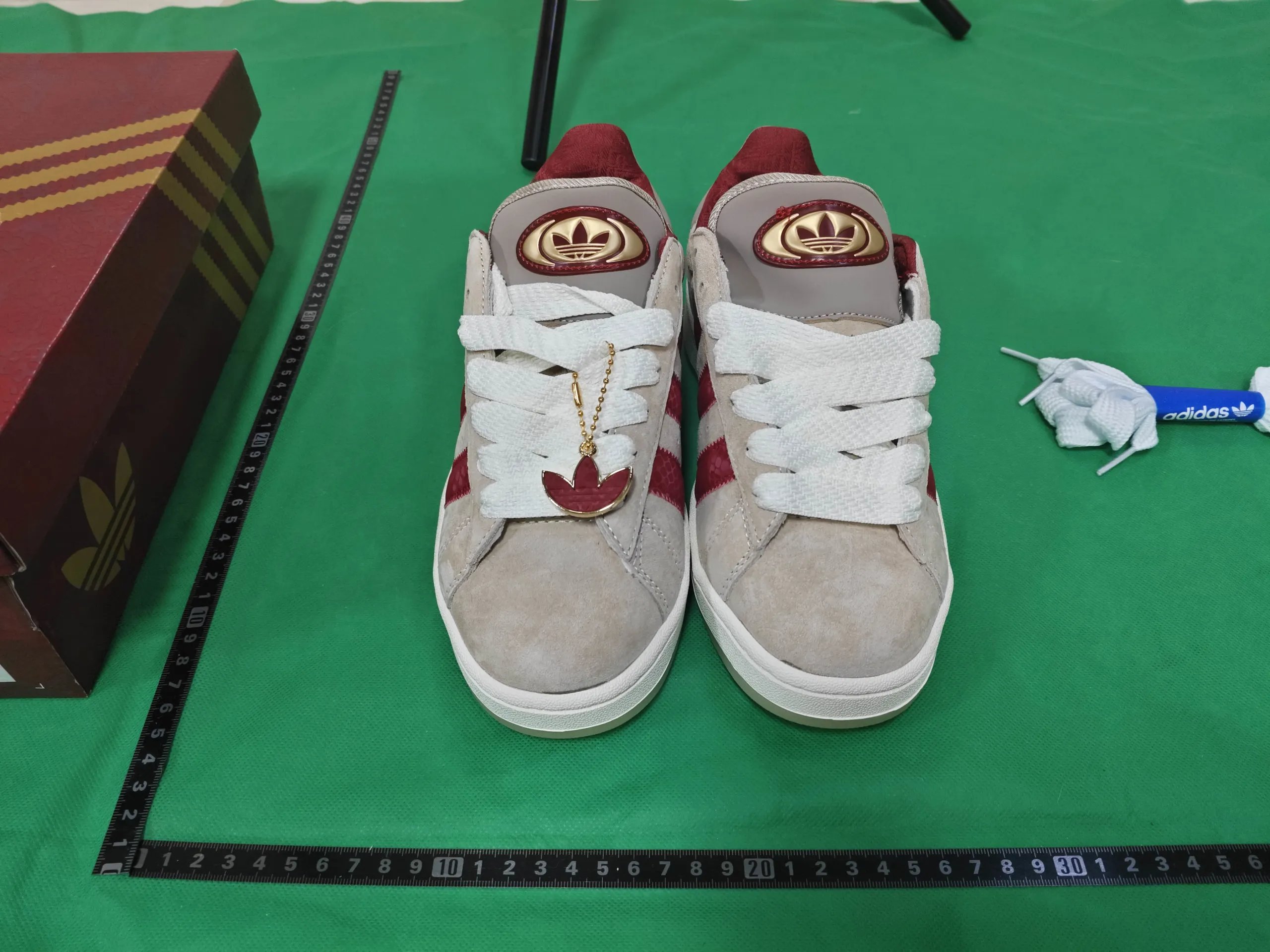 Adidas Campus 00s qc 3