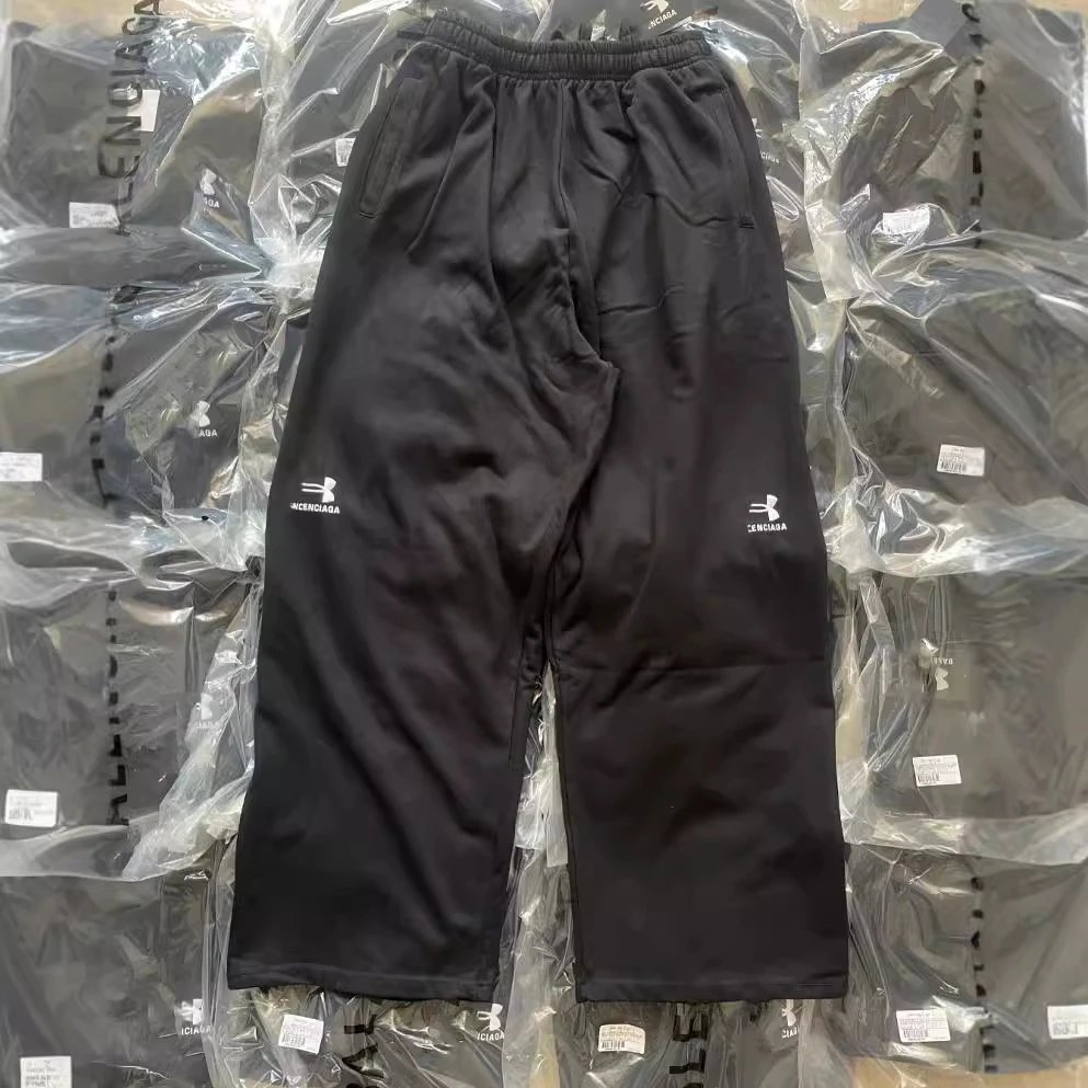 Balenciaga Unity Sports Icon Zip-Up Hoodies qc 2