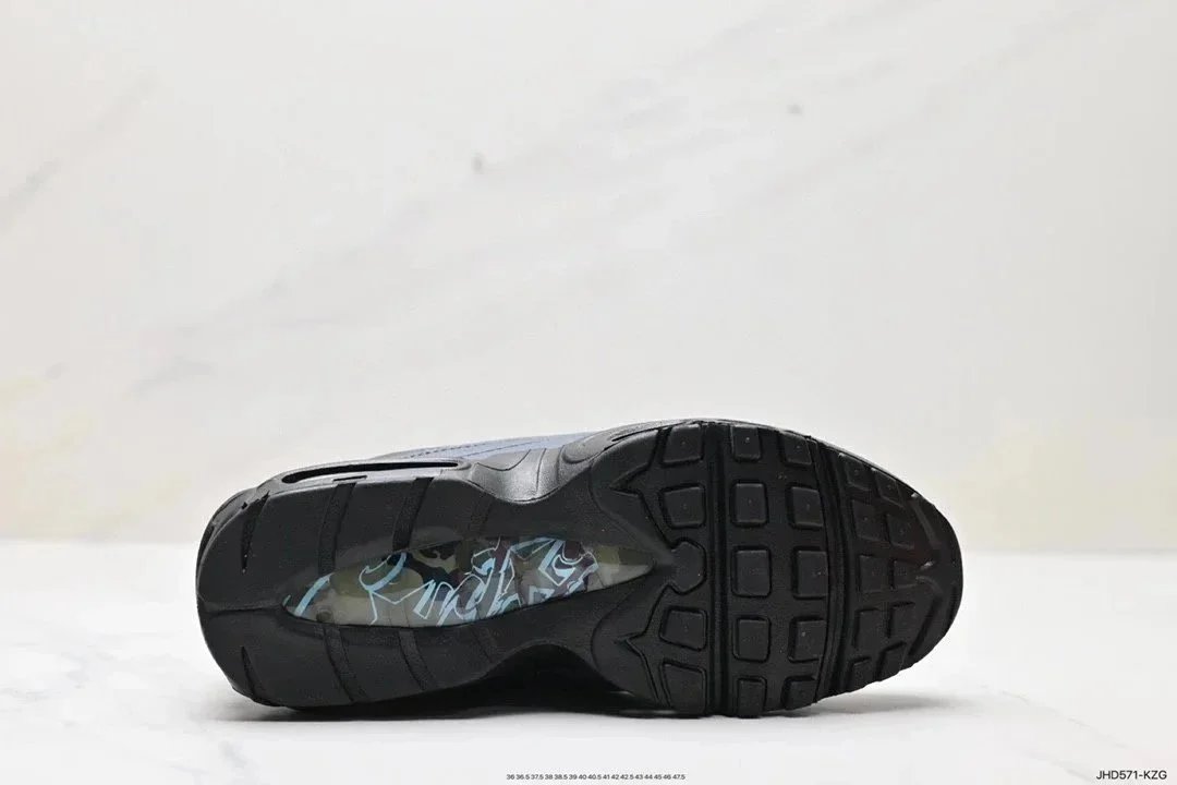 Nike Air Max 95 qc 8