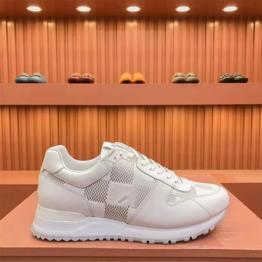 Louis Vuitton Run Away qc 1