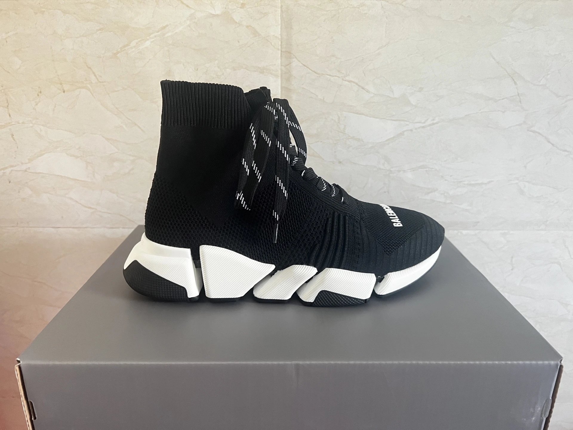 Balenciaga  3XL Sock qc 4