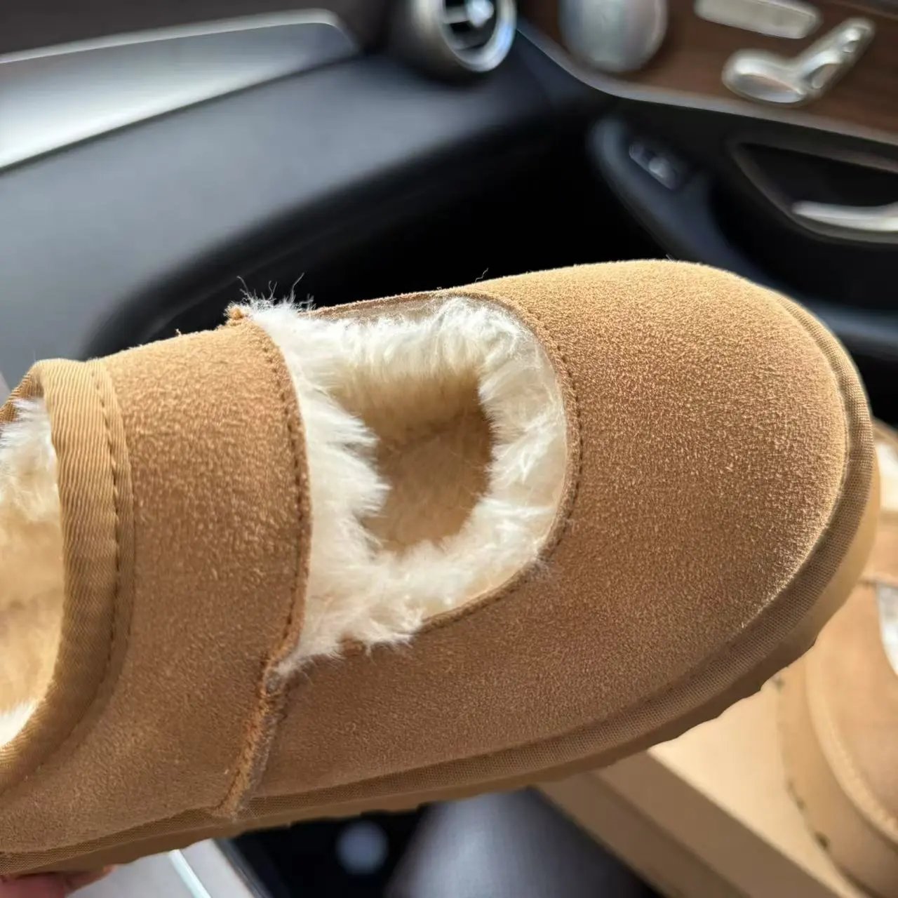 UGG Bea Mary Jane qc 2