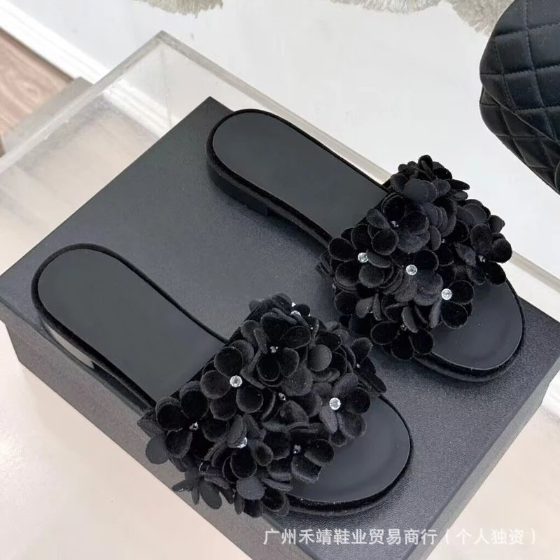 Chanel Lambskin Camellia Slide Sandals qc 5