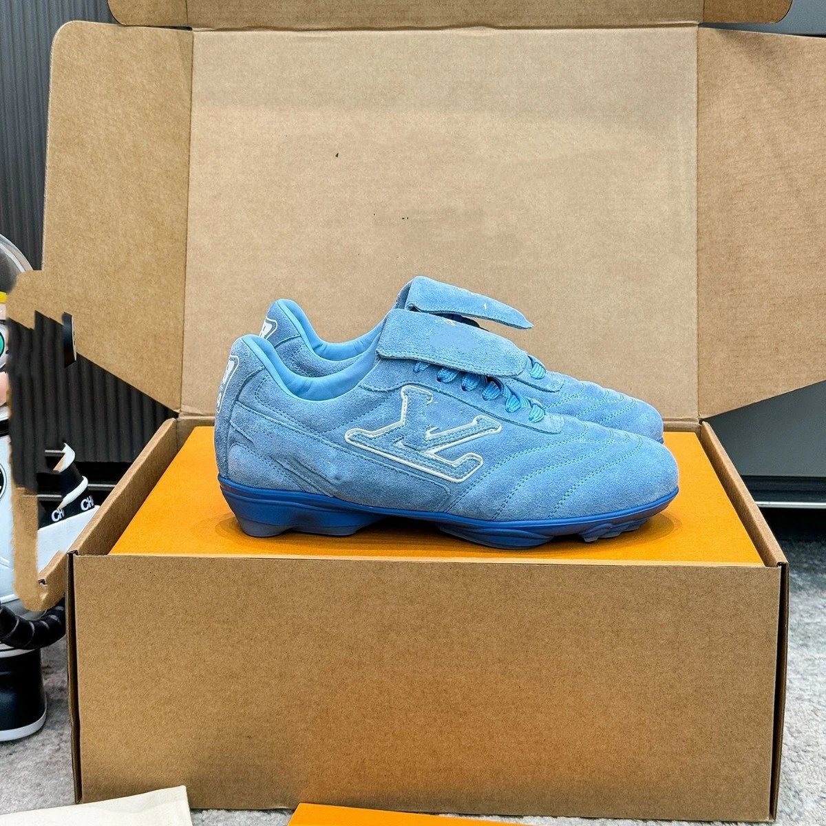Louis Vuitton Footprint Soccer qc 1