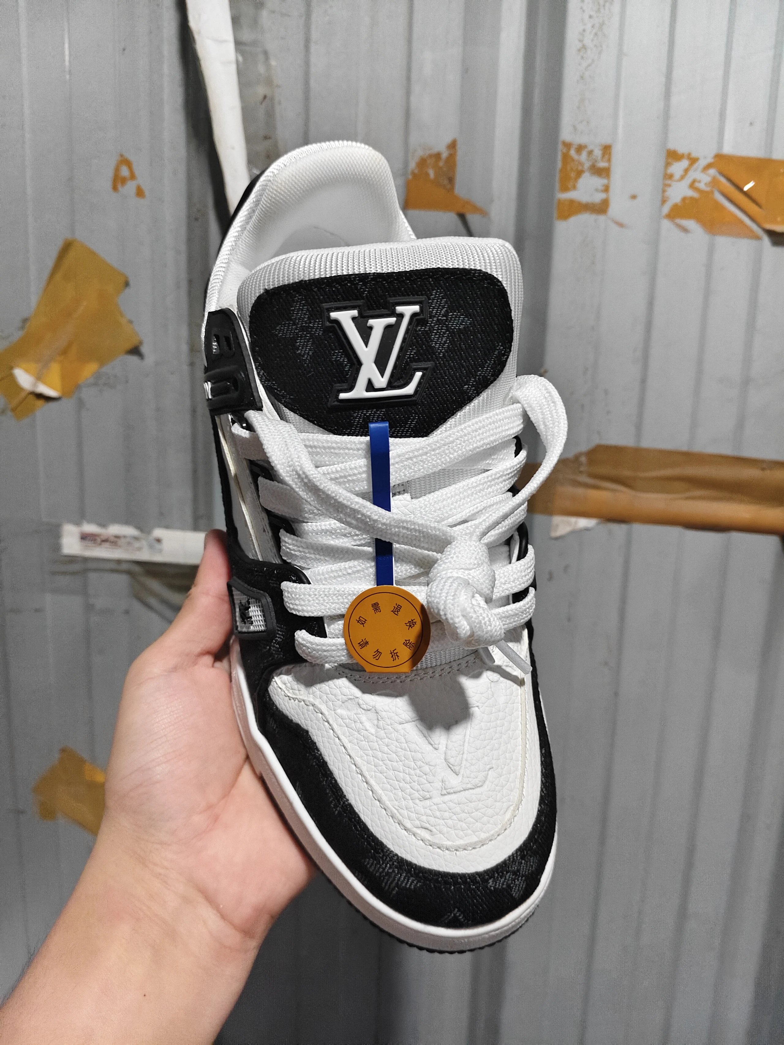 Louis Vuitton  Trainer Ultra-Low Promotional Styles qc 1
