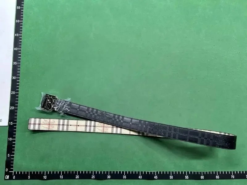 Burberry Vintage Check and Leather B Buckle Belt qc 2