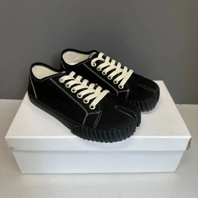 Maison Margiela Tabi qc 1