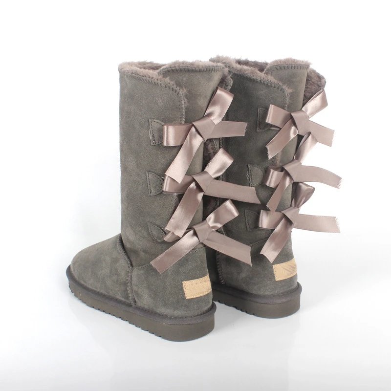 UGG Bailey Bow qc 1