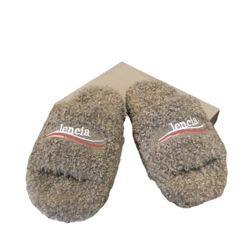 Balenciaga Furry qc 4