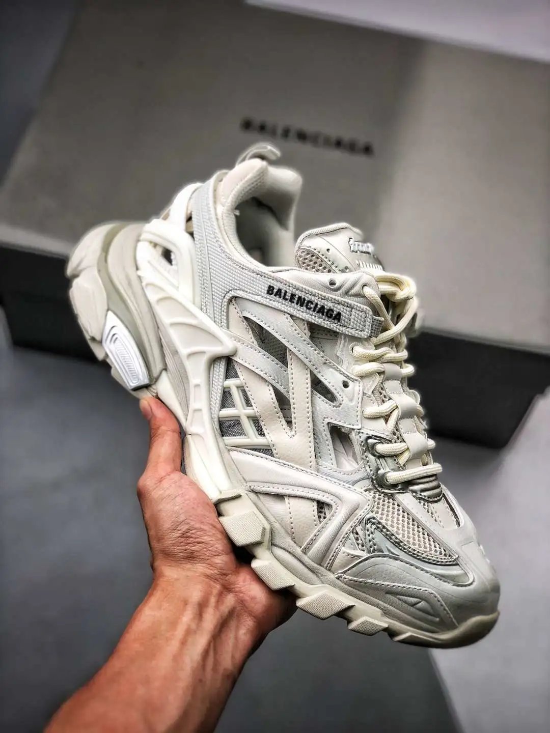 Balenciaga Track.2 qc 5