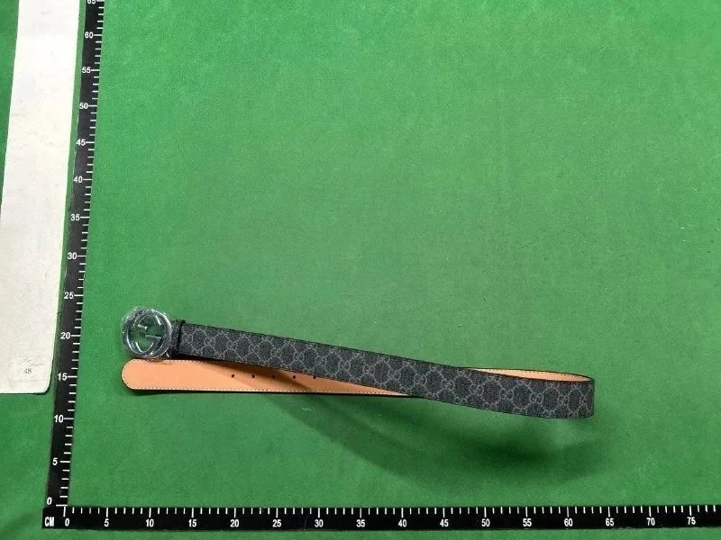 Gucci GG Marmont Reversible Belt in GG Supreme Canvas qc 4
