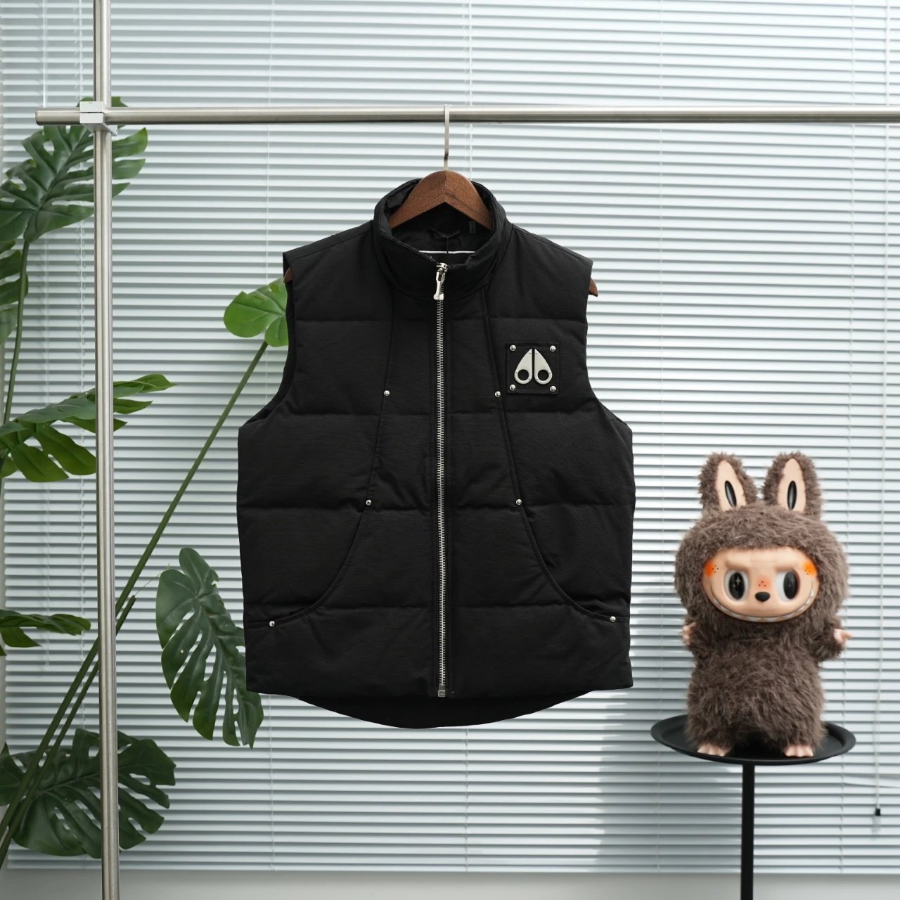 Moose Knuckles Montreal Vest qc 4