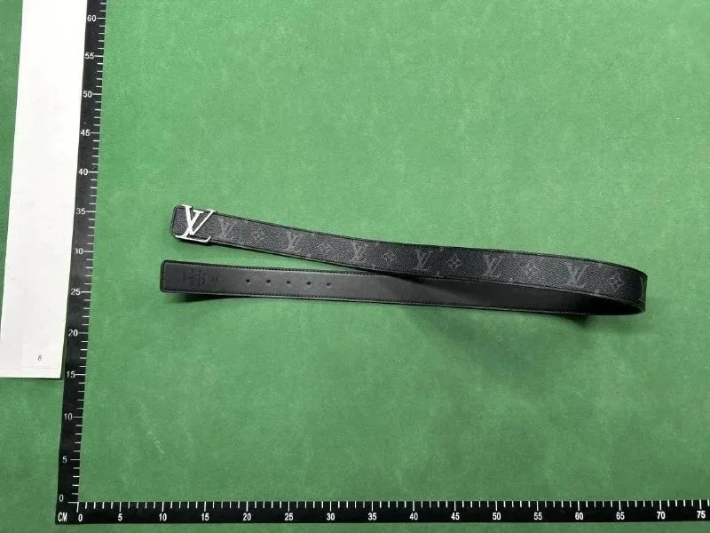 Louis Vuitton Reversible Belt qc 2