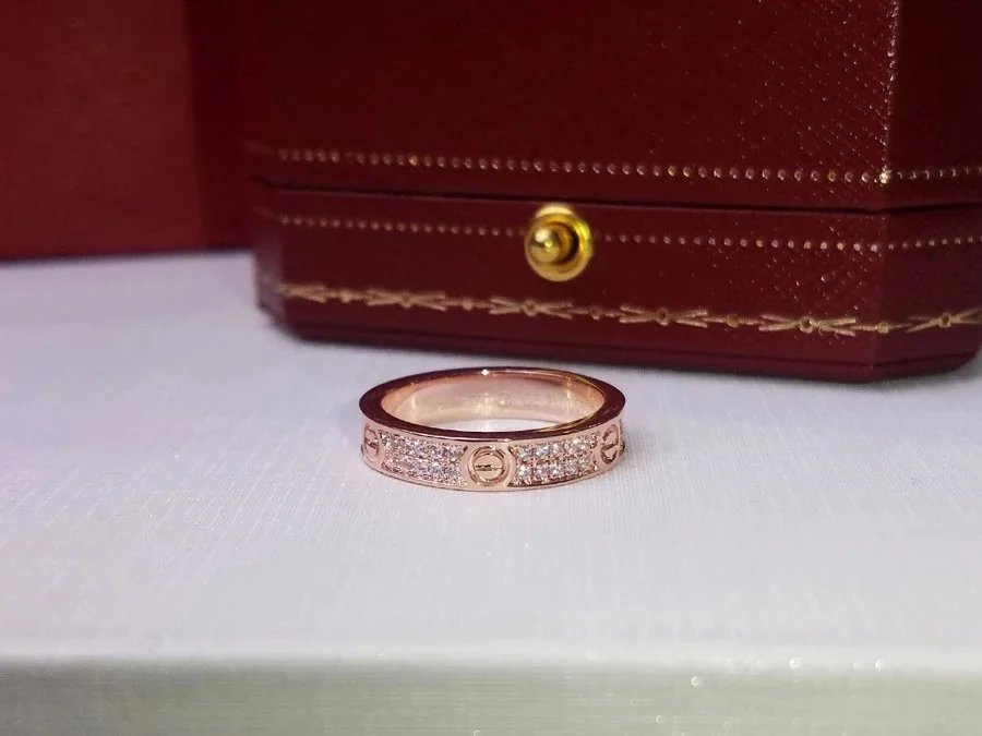 Cartier Classic Love Collection Ring qc 1