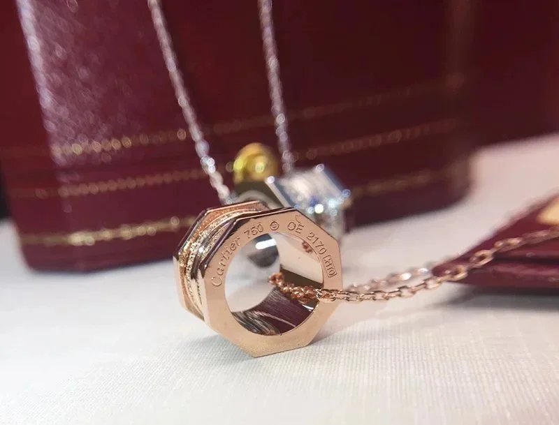 Cartier Écrou de Cartier pendant necklace qc 7