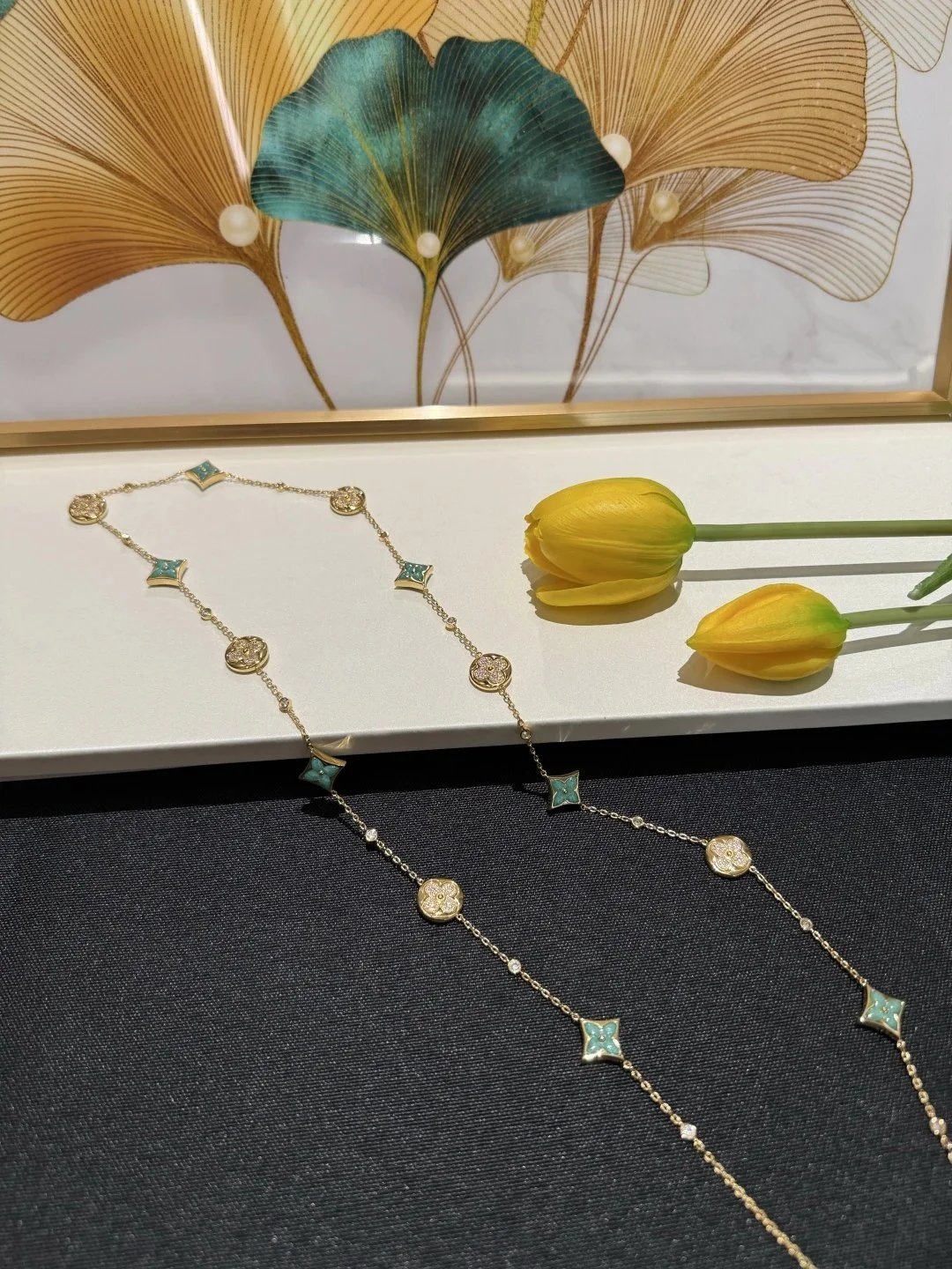 Van Cleef & Arpels Vintage Alhambra Long Necklace qc 2