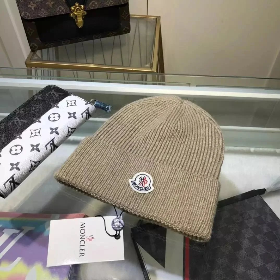 Moncler wool knit beanie qc 7