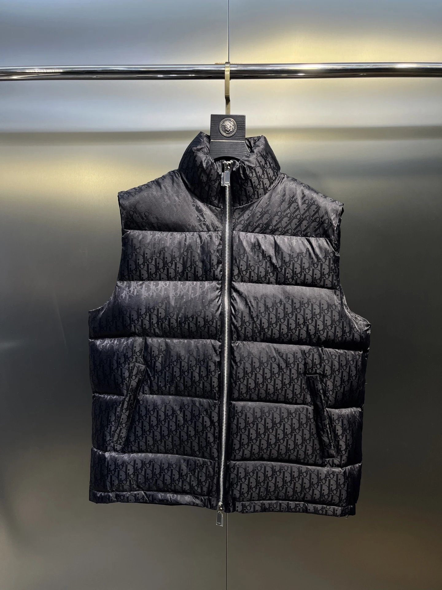 Dior Oblique jacquard puffer vest qc 1