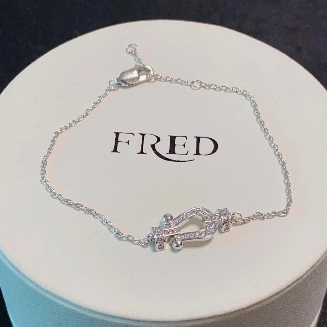 Fred Force 10 Series 18K Gold Diamond Small Horseshoe Bracelet qc 5