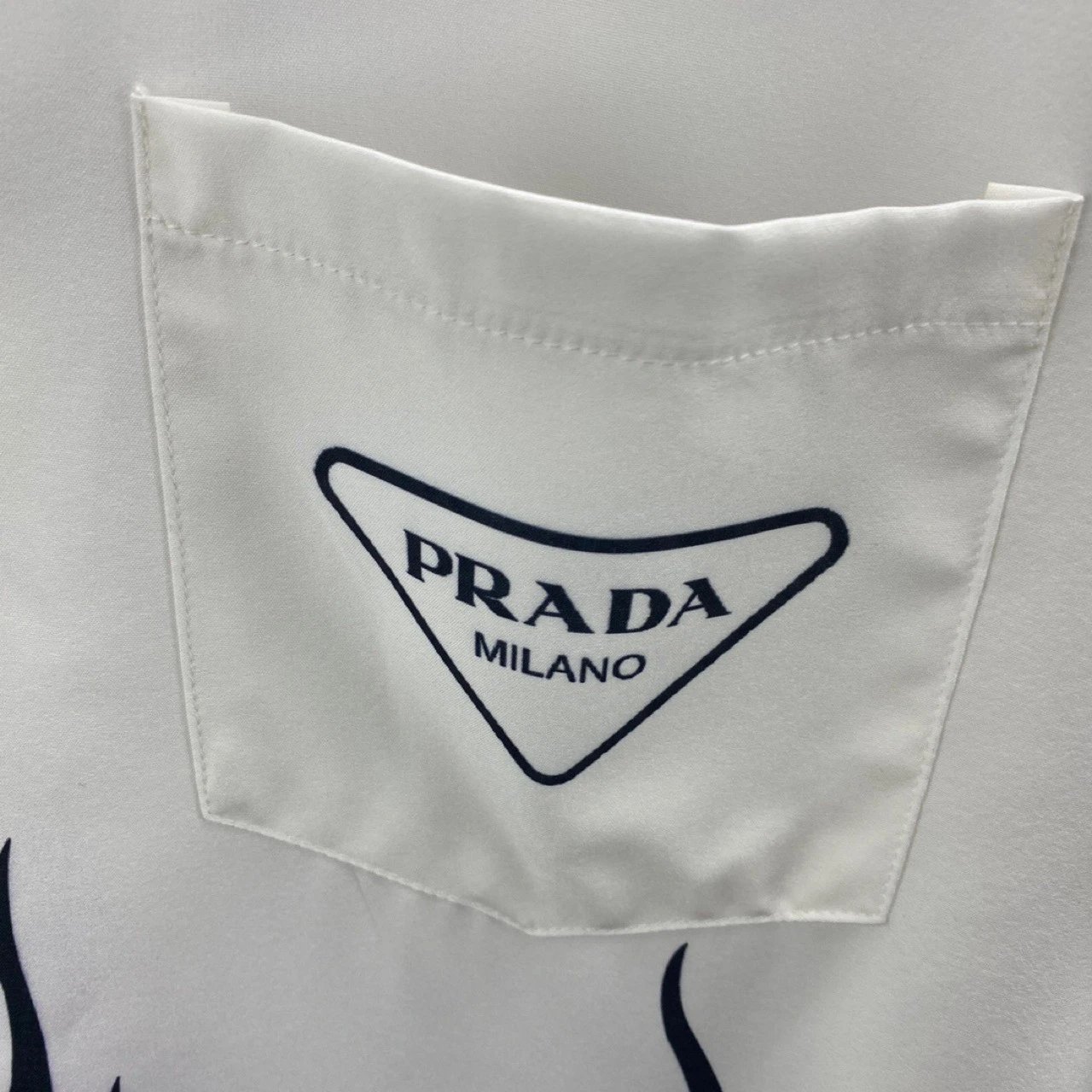 Prada Men's Short-Sleeve Shirt qc 1