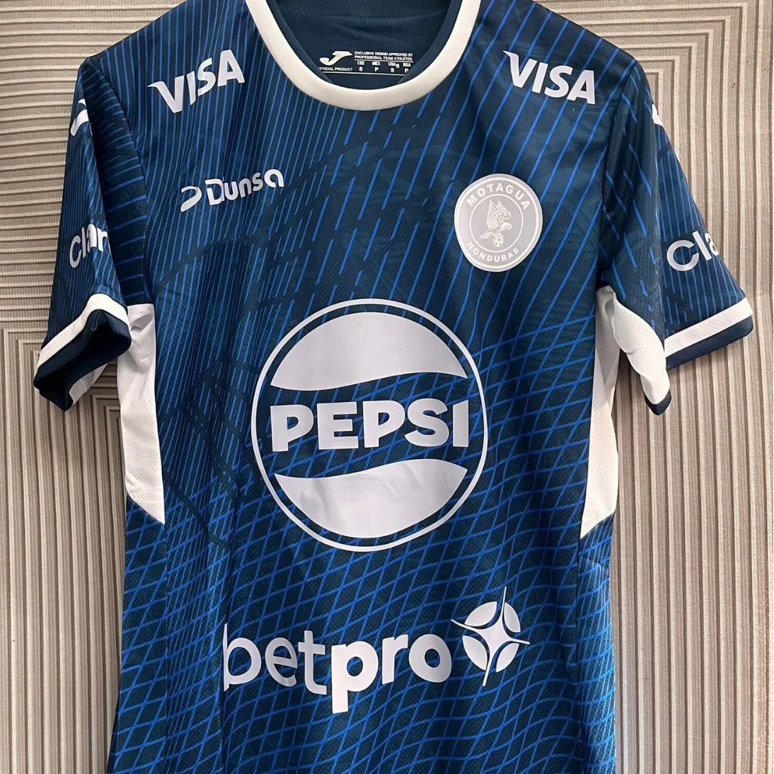 PUMA Jersey qc 3