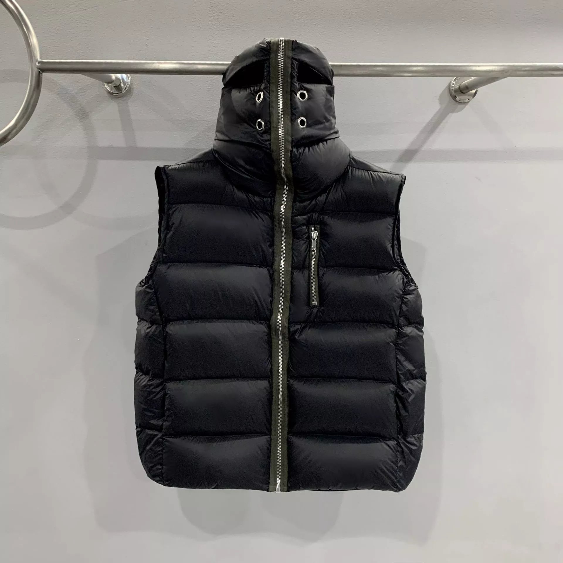 Rick Owens Gimp Puffer Vest qc 1