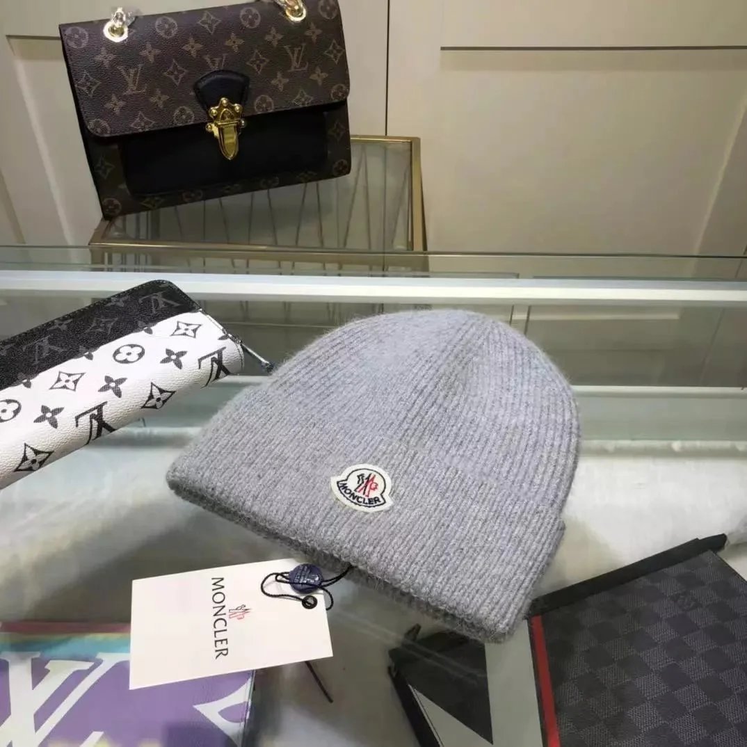 Moncler wool knit beanie qc 3