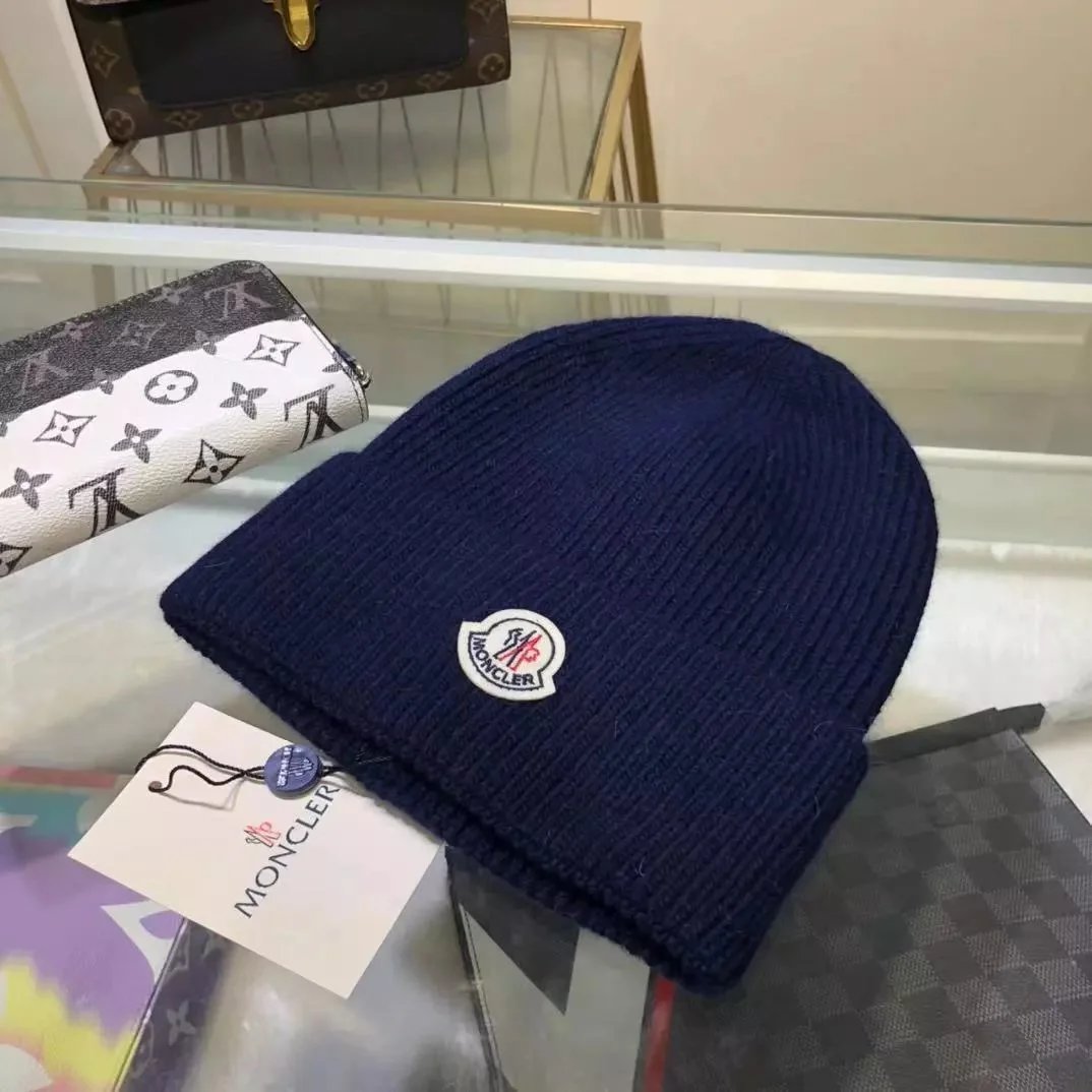 Moncler wool knit beanie qc 2