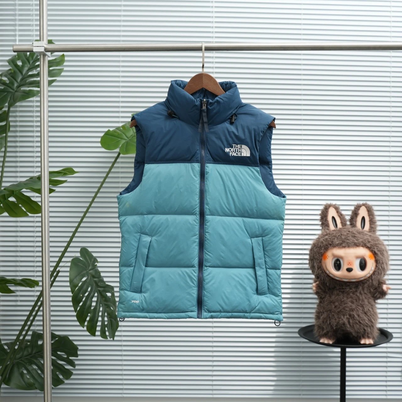 The North Face down vest qc 6