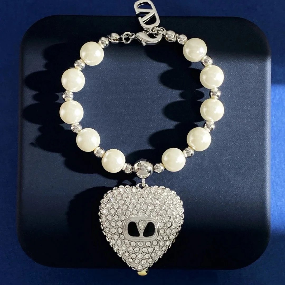 Valentino bracelet qc 1