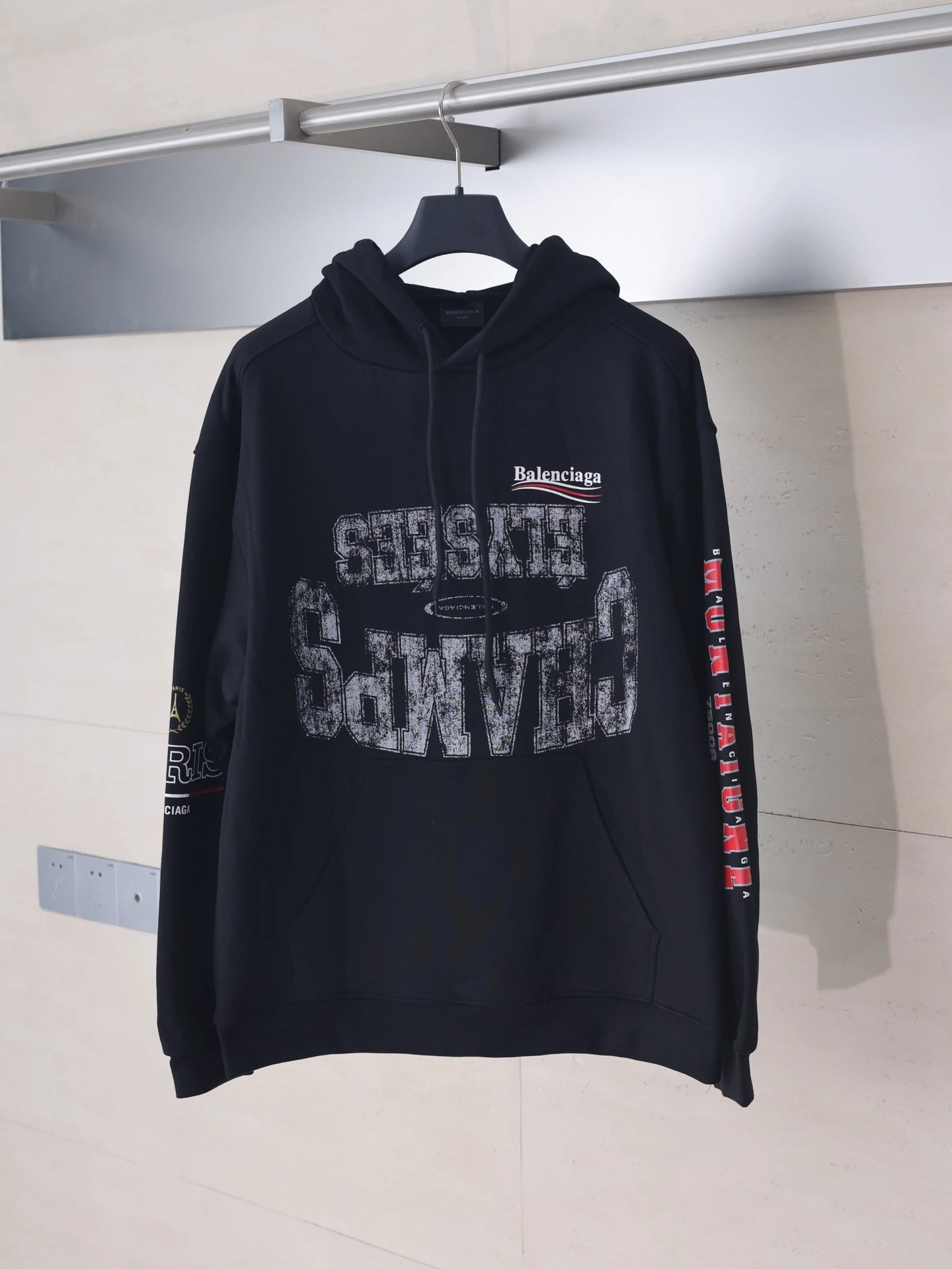 Balenciaga Hoodies & Jackets qc 6