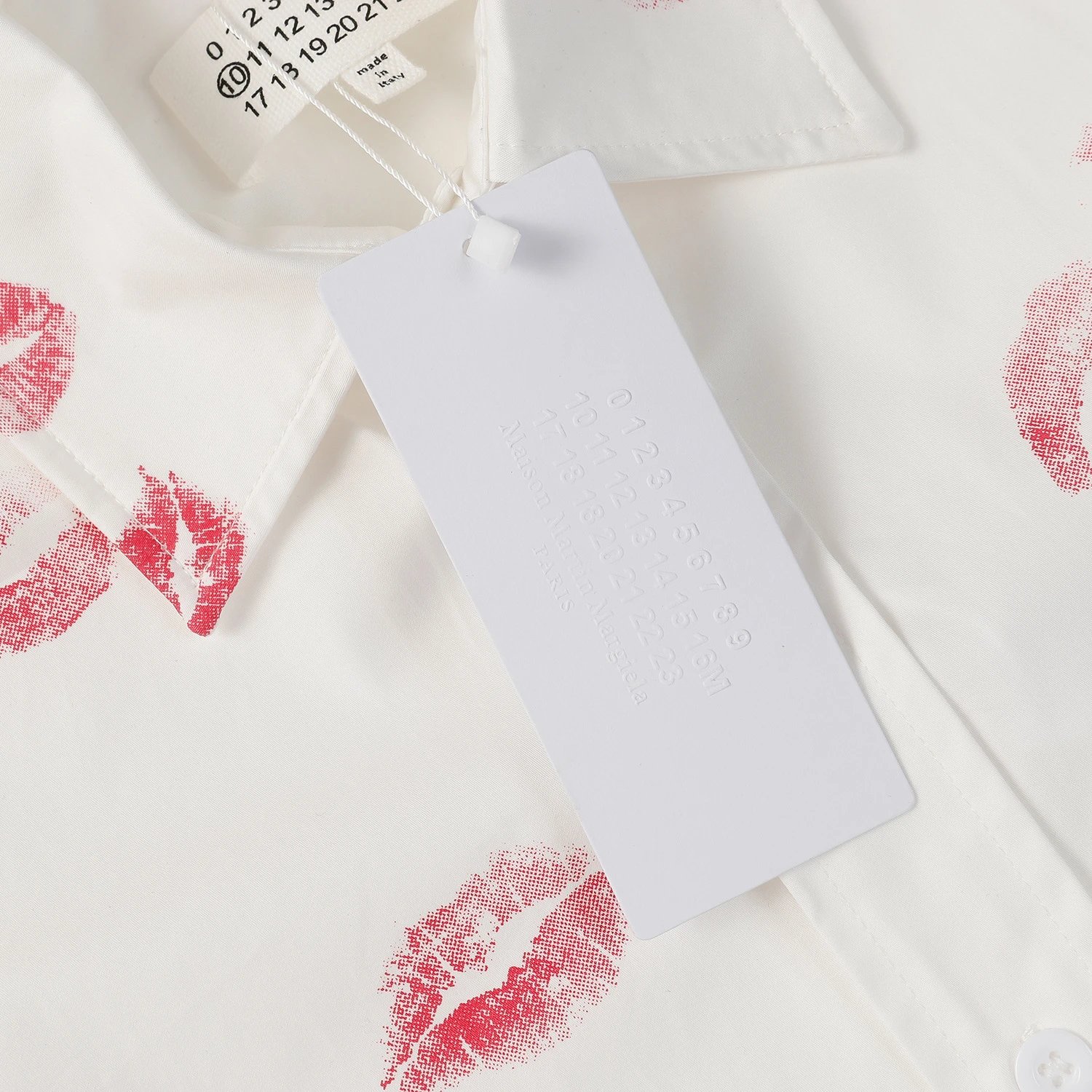 MM6 Maison Margiela White Kiss Print Long-Sleeve Shirt qc 3
