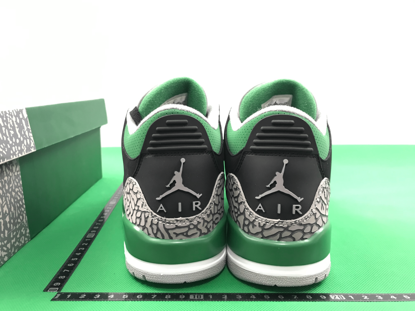 Nike Air Jordan 3 Retro Pine Green qc 1